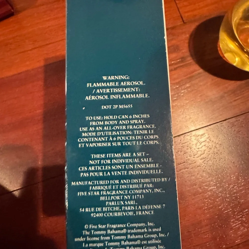 Tommy Bahama All Over Body Spray Collection - Blue, Silver, Green - Picture 3 of 3